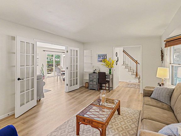 4th image of 7426 Windgate Dr