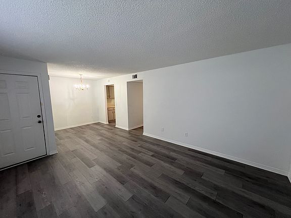 5th image of 473 Lombard St #B