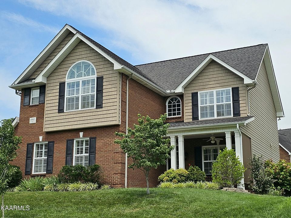 1st image of 10912 Aspen Grove Way