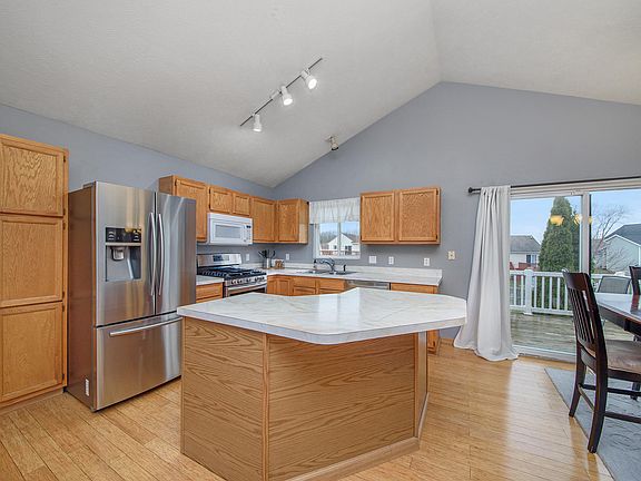 4th image of 6655 Madison Ave SE