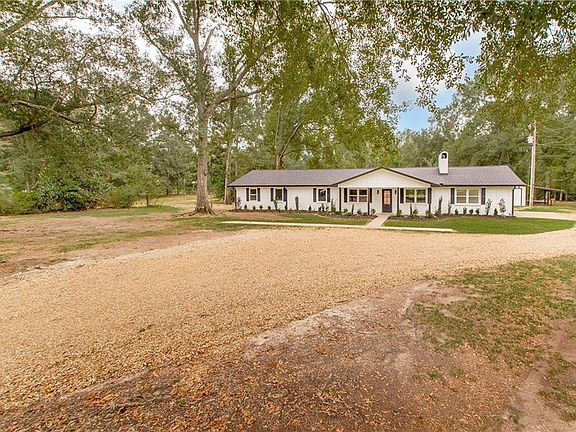 2nd image of 41041 Pumpkin Center Rd
