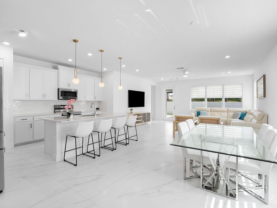 1st image of 4224 Marina Way