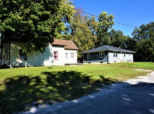108 E 6th St, De Land, IL 61839