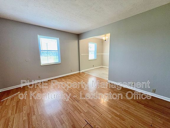 3rd image of 1517 Steadmantown Ln Unit 1-4