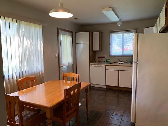 4th image of 2708 Adams Ave APT B
