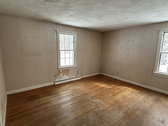 5th image of 316 Main Rd