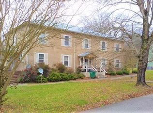 9603 Ocoee St UNIT B, Ooltewah, TN 37363