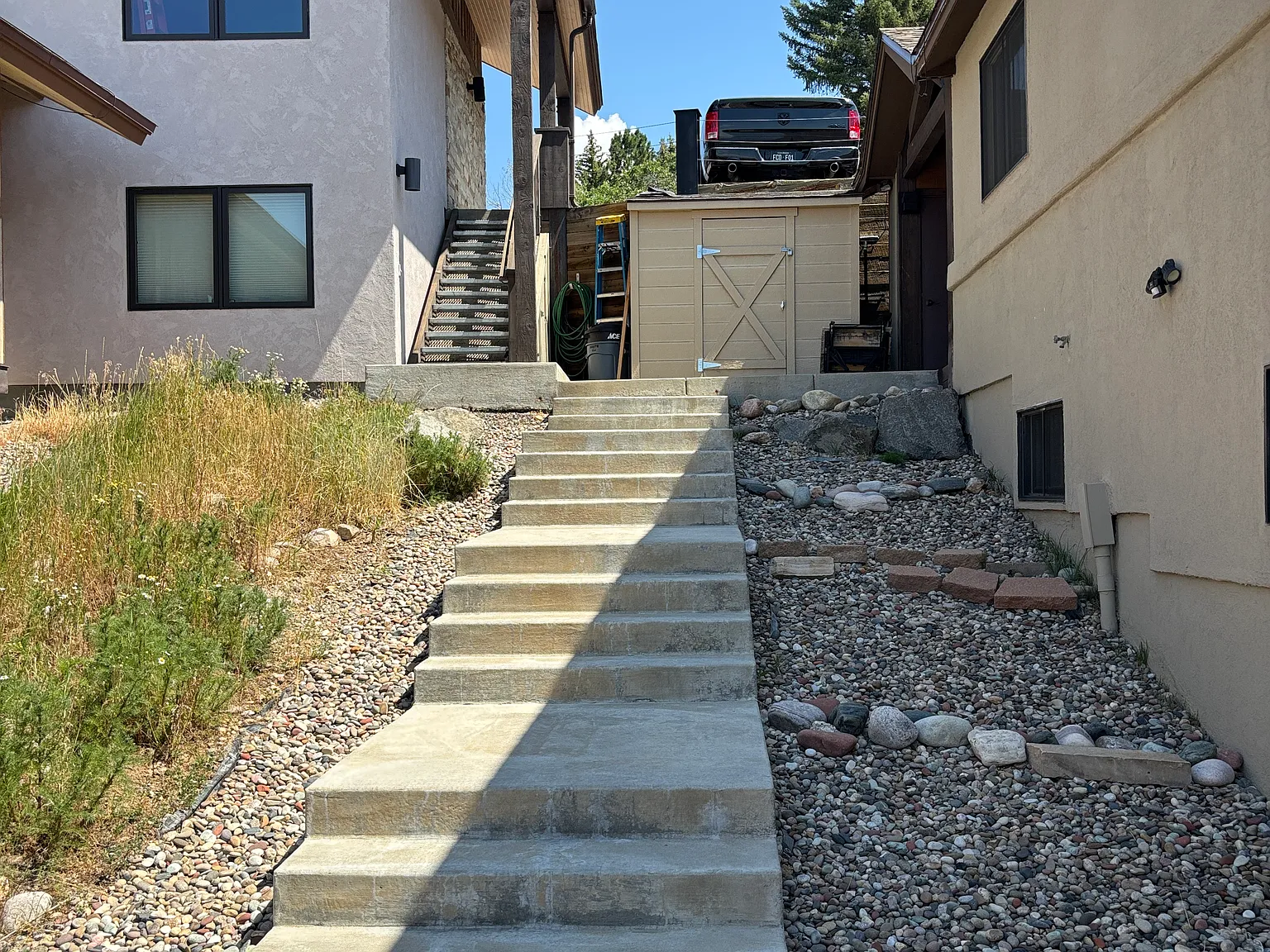 2 bed, 1000 sqft, $3,500 — Photo 2