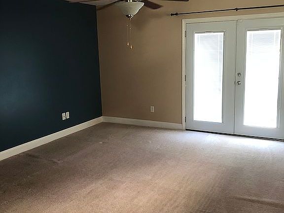 4th image of 99B Winterberry Ln