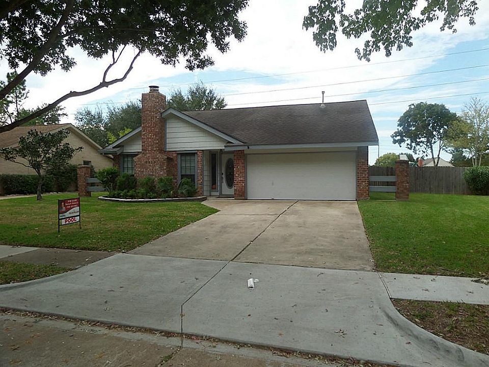 1st image of 2023 Shorewood Ln