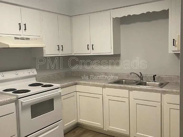 7715 Hills And Dales Rd NW #6 — Photo 6
