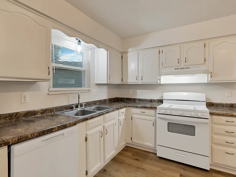2847 Bannon Ct — Photo 16