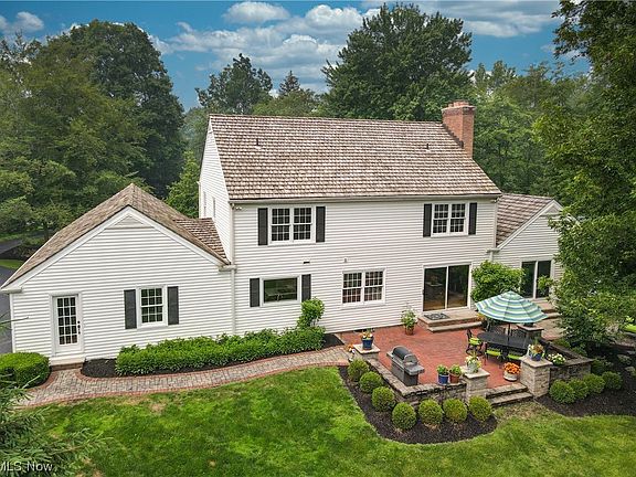 2nd image of 80 Quail Hollow Dr