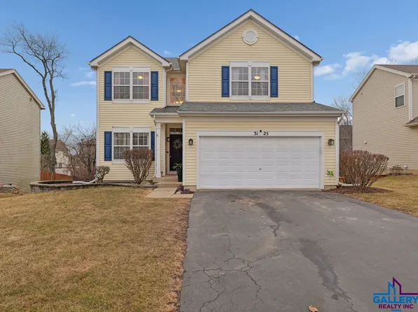 3125 Shenandoah Dr, Carpentersville, IL 60110