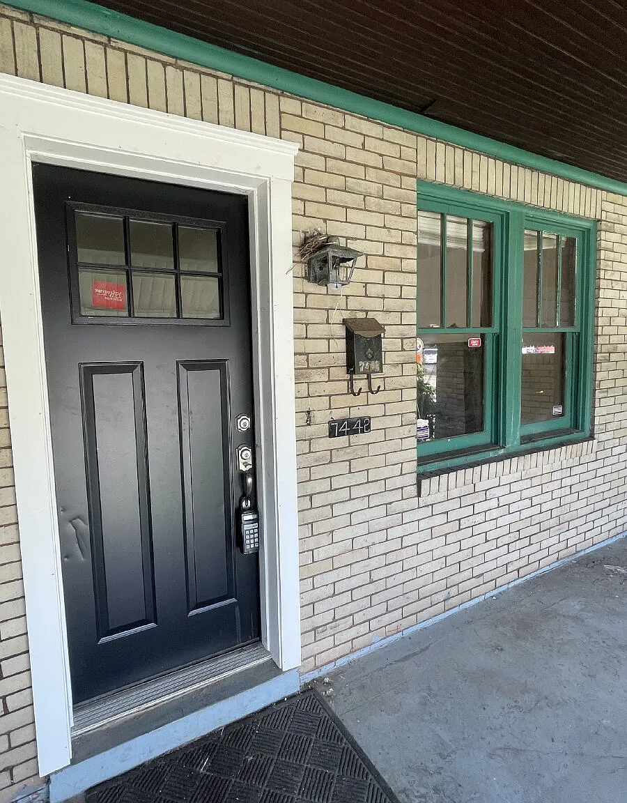 2 bed, 1.0 bath, $1,250 — Photo 3