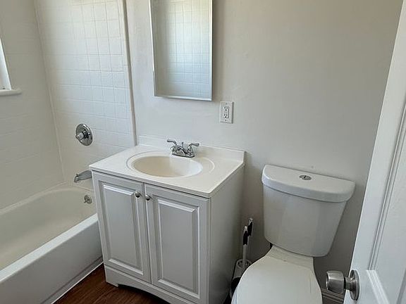 4th image of 2327 Pruneridge Ave APT 8