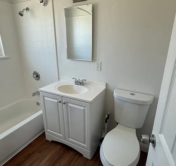 2327 Pruneridge Ave — Photo 4
