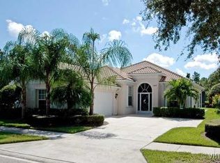 8201 SE Double Tree Dr, Hobe Sound, FL 33455