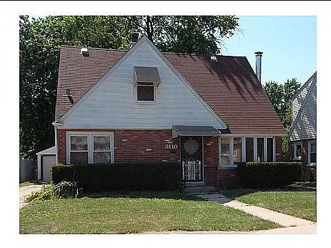 3110 Sunset Ln photo 1