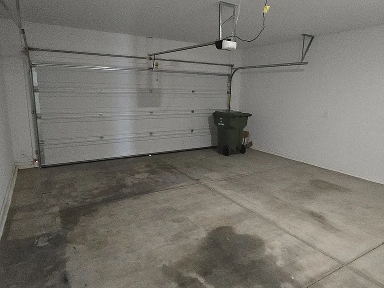 1527 E Lardner Dr — Photo 19