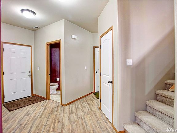 2nd image of 18127 75th Ave E