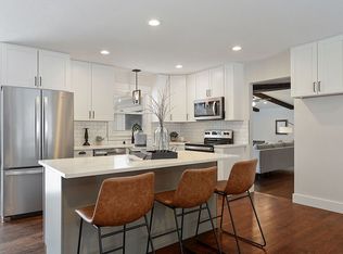 4704 Deerwood Dr, Minnetonka, MN 55343