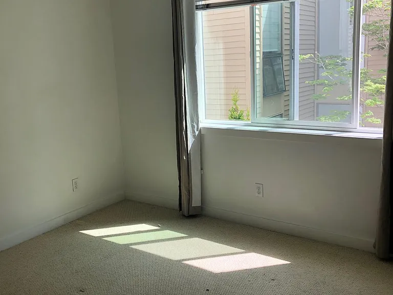 2315 43rd Ave E #103 — Photo 8