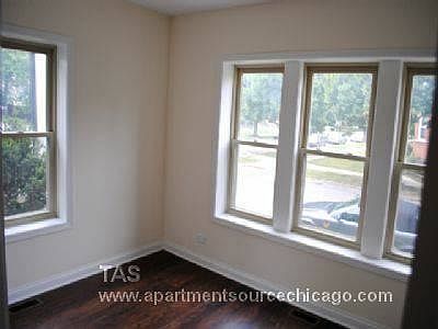 4th image of 4717 W Cornelia Ave #3W