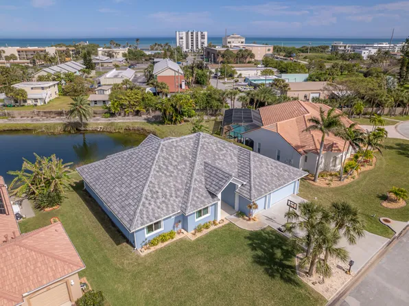 65 River Falls Dr, Cocoa Beach, FL 32931