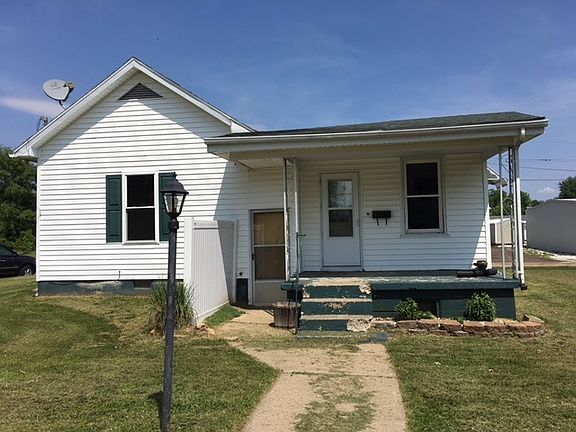 2nd image of 421 E Eisenhower Ave