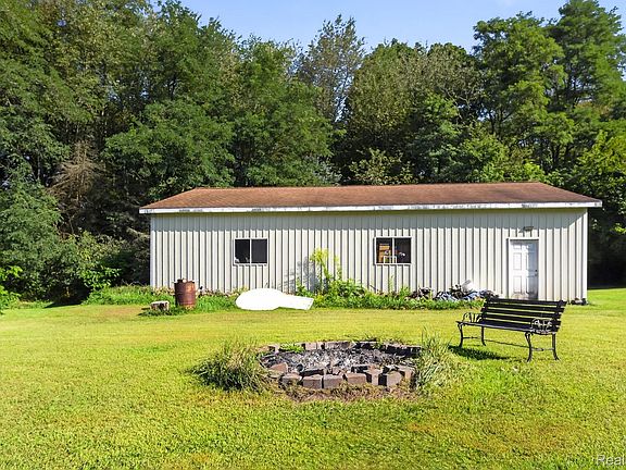 5th image of 6266 Kikendall Rd