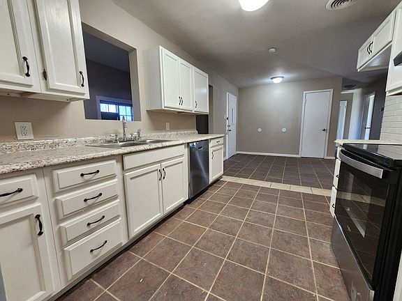 5th image of 2501 Smu Ave