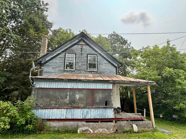 10 Union Street, Richford, VT 05476
