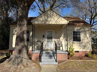 949 Chester Cir, Fayetteville, NC 28303