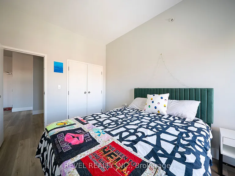 150 Colborne St #407 — Photo 9
