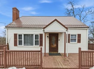 1395 Amity Ridge Rd, Washington, PA 15301