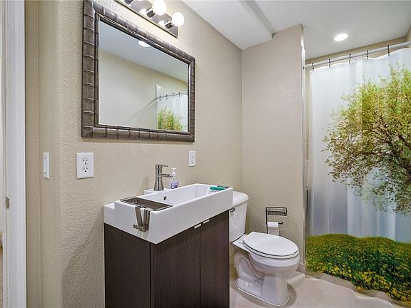 4th image of 5123 SE 26th Ct