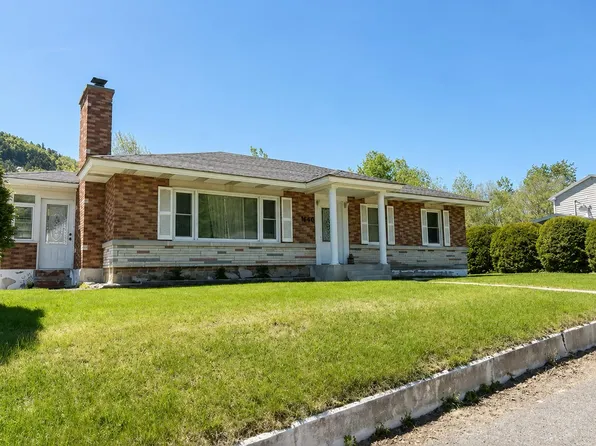 471 Madison Avenue, Berlin, NH 03570