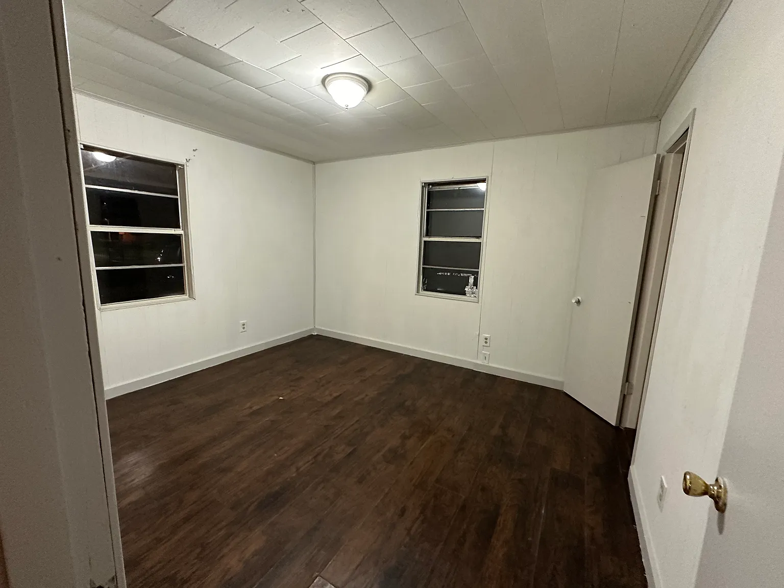416 Ridgecrest St — Photo 2