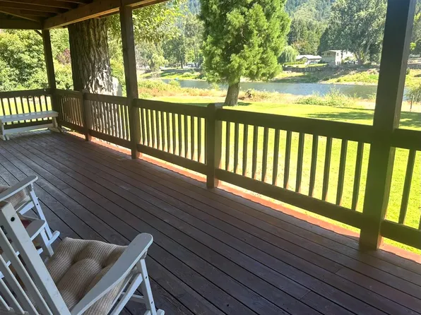4675 Foothill Blvd, Rogue River, OR 97537