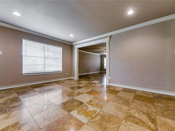 4th image of 1313 Crestview Dr