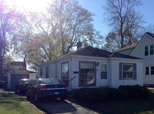 1060 Aberdeen St NE, Grand Rapids, MI 49505