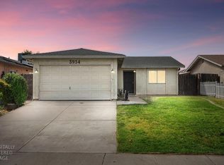 3954 Sweepstakes Dr, Riverbank, CA 95367