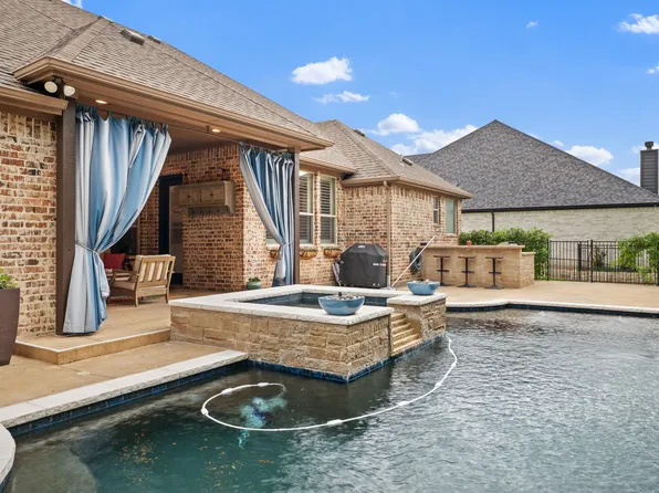 12540 Indian Creek Dr, Fort Worth, TX 76179