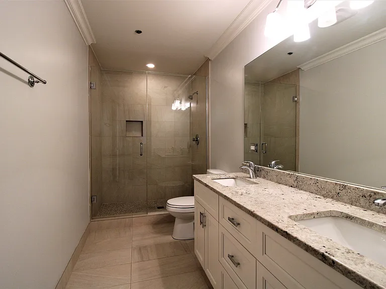 HIGHPOINT West Loop — Photo 10
