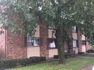 301 S Division St APT 3, Chenoa, IL 61726