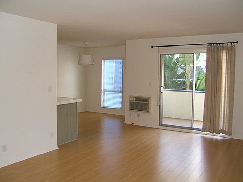 5th image of 1235 Brockton Ave APT 201