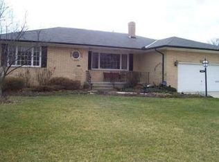 13939 Arrowhead Trl, Middleburg Heights, OH 44130