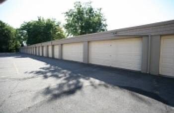2nd image of 226 Holt Dr APT C3