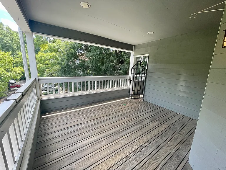 433 W 8th St #69 — Photo 10